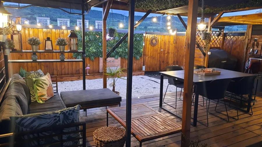 Casa insiruita la cheie, 83 mp, zona Terra - 1