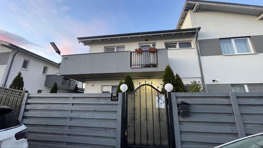 Vand casa tip duplex 158 m/p utili ,Proprietar! - 1