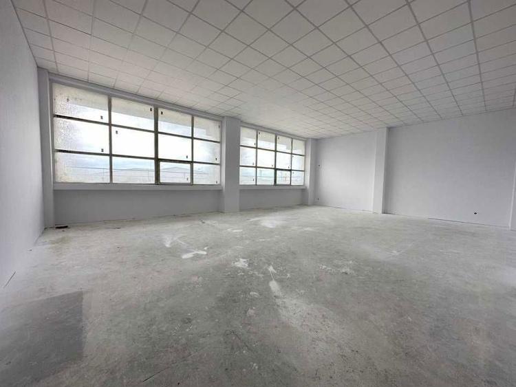 Particular spatiu depozit 105 mp - Bd. Theodor Pallady nr.287, etaj 1 - 2