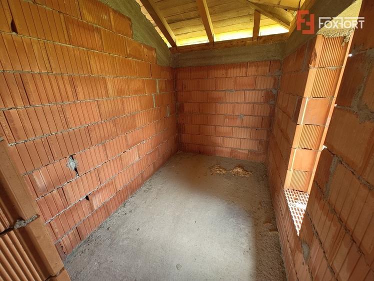 Casa Giarmata la gri cu toate utilitatile - ID V5615 - 20