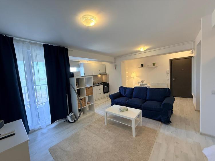 Studio- modern- lift - parcare - piscina in complex - 1