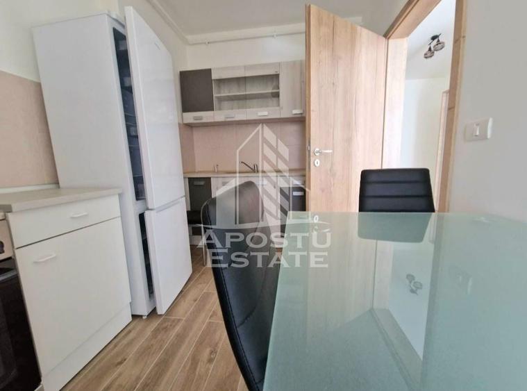 Apartament cu o camera, centrala, parcare proprie, zona Aradului - 3