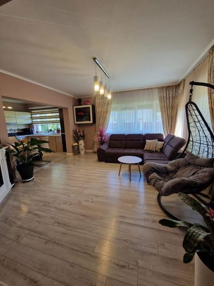 Vand casa tip duplex - 4