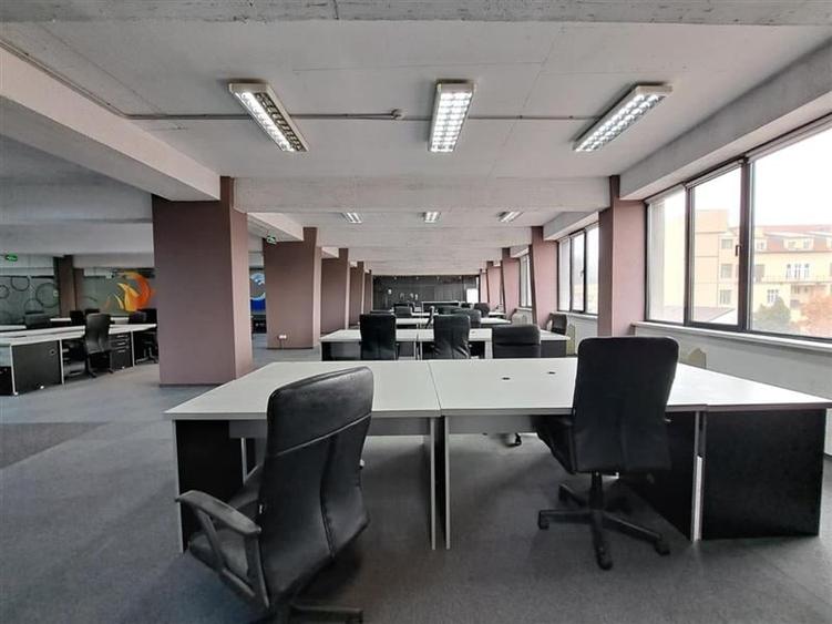 Spatiu pentru birouri, 1105 mp utili, situat in zona Semicentrala! - 1