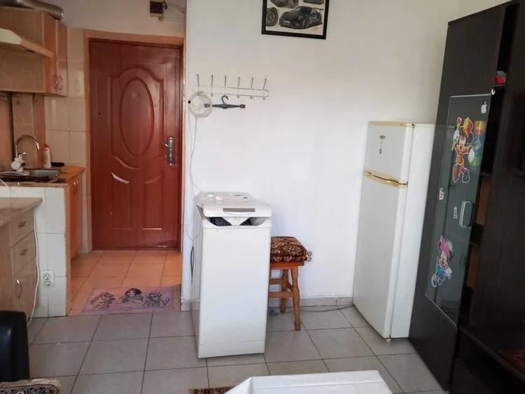 Garsoniera, etajul 3/4, zona Pacurari - 4