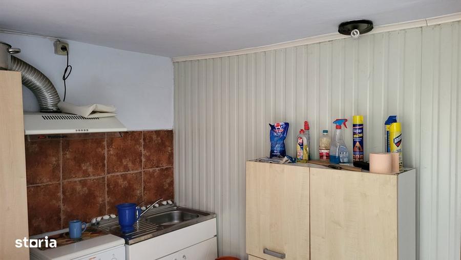 Casa de vanzare, 4 camere, teren 3200mp - 5