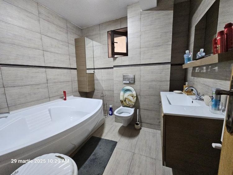 Pensiune la cheie de vanzare Mamaia Nord, comision 0% - 5