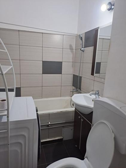 Garsonieră decomandată de închiriat Apărătorii Patriei - 6