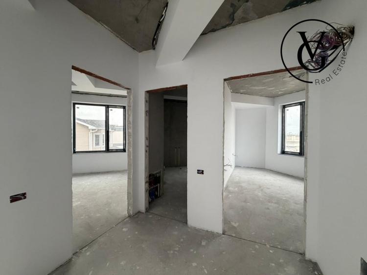 Vila noua  | vedere la lac | Constanța, Palazu Mare - 2