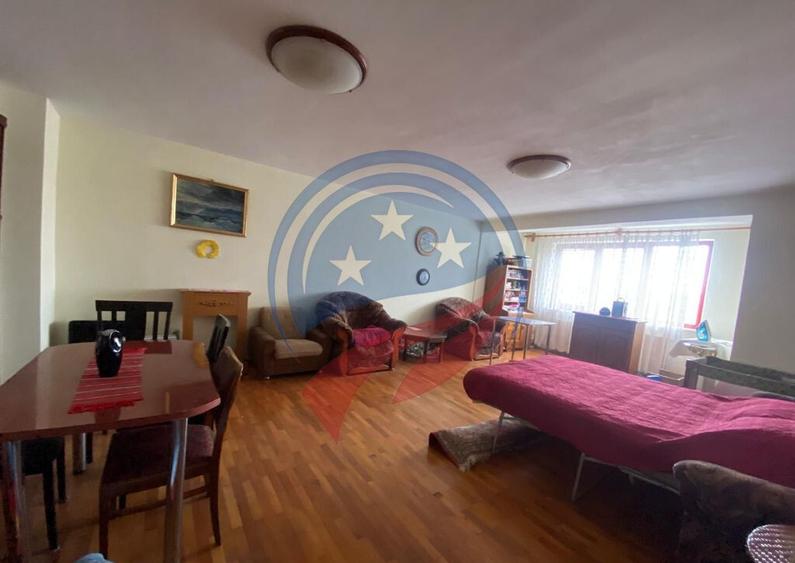 VILA CU 2500 MP TEREN LA 15 KM DE CRAIOVA CENTRU - 3