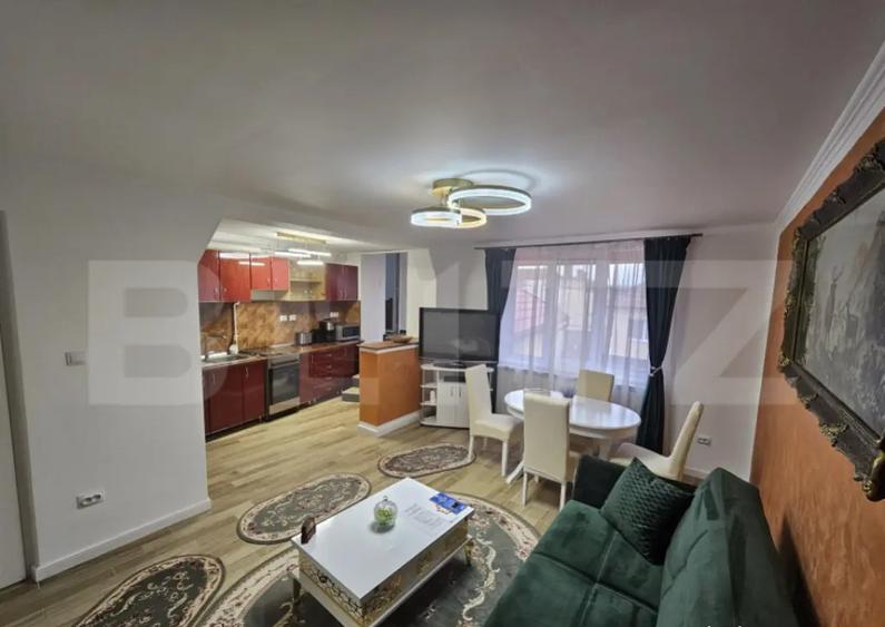 Apartament cu 3 camere de inchiriat, 70 mp, zona Centru, Al - 1
