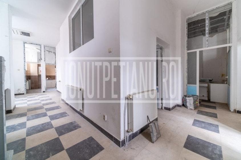Spatiu comercial Bd Unirii Piata Alba Iulia Parter + 1etaj - 12