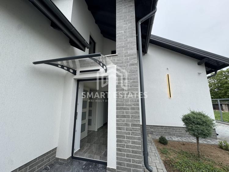 DE VANZARE VILA MALU DPART SPATIOASA GATA DE MUTARE - TEREN - 5