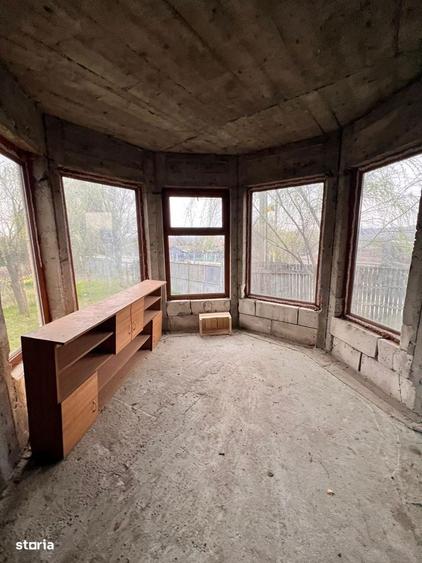 Casa in centrul com Maciuca, Oveselu, jud Valcea - 1