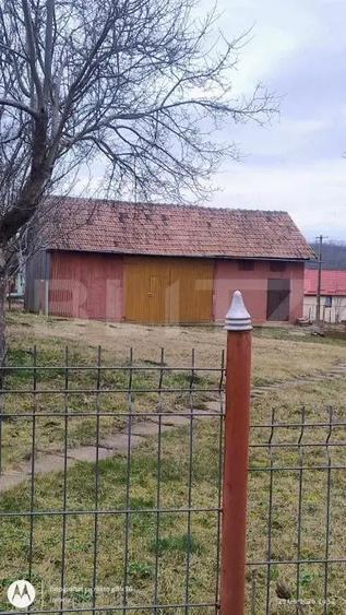 Oportunitate investi?ionala Casa cu teren extins ?i view spectaculos - 2