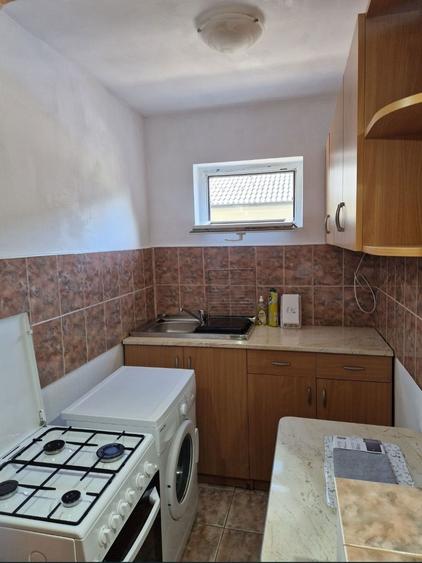 Inchiriez garsoniera - 5