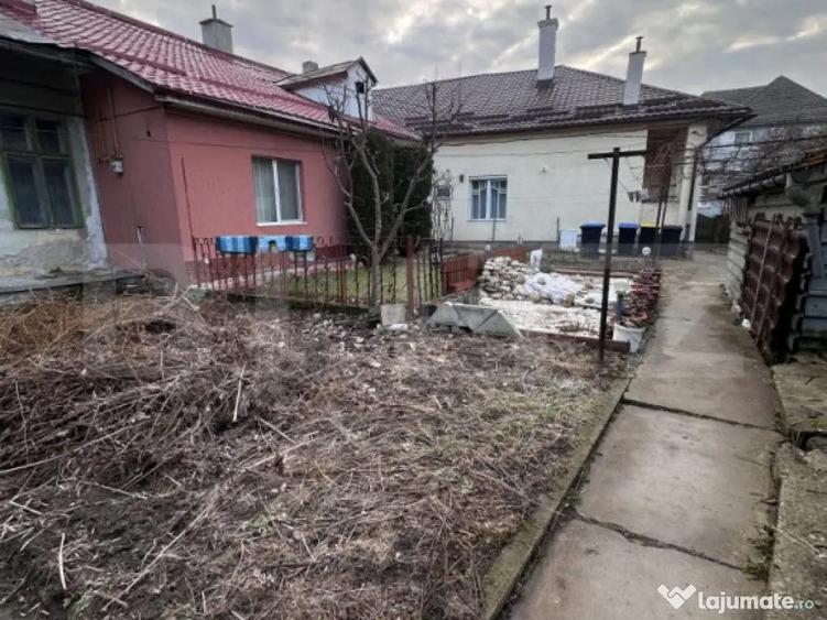 Casa zona centrala Dej,curte comuna, 31mp - 8