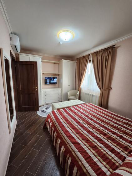 Apartament 3 camere 2 bai intrare Mamaia pe partea cu marea Mobilat utilat Lux - 12
