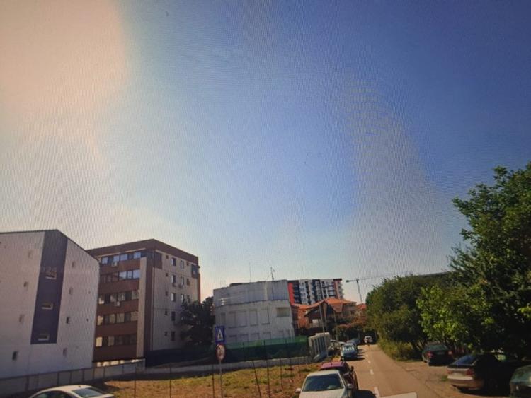 COMPOZITORI-TEREN INTRAVILAN 500 MP CERTIFICAT DE URBANISM TOATE UTILI - 1