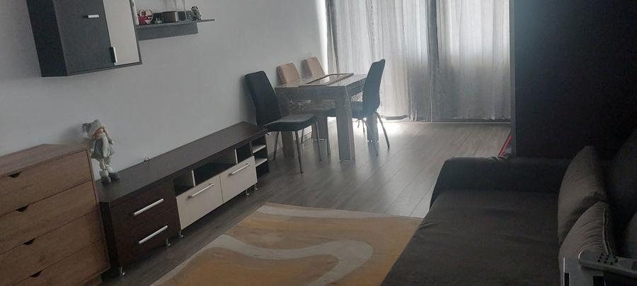 De inchiriat Studio - 7