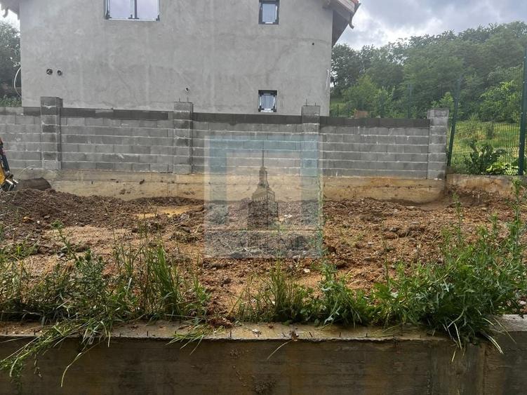 Casa/Villa , 5 camere, singur in curte - oras Codlea/Brasov - 3