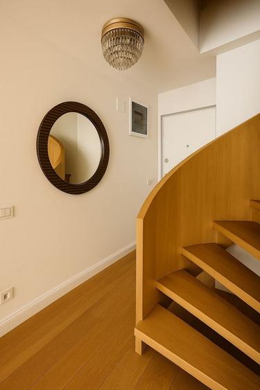 Apartament spectaculos în Cartierul Francez  unde luxul întâlnește rafinamentul - 5