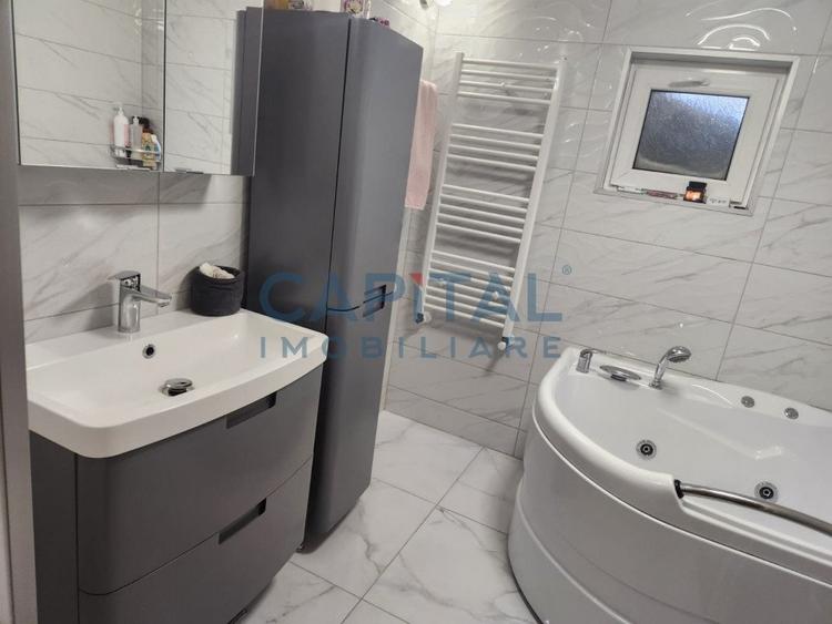 Comision 0 Casa de vanzare 3 camere pe Str. Miron Costin - 8