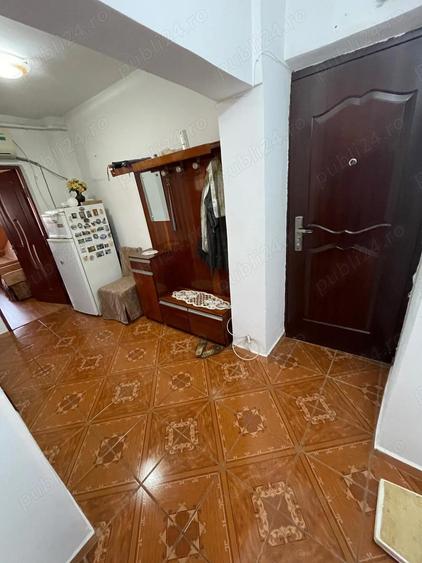 Apartament 2 camere central , decomandat . Alexandria - 8