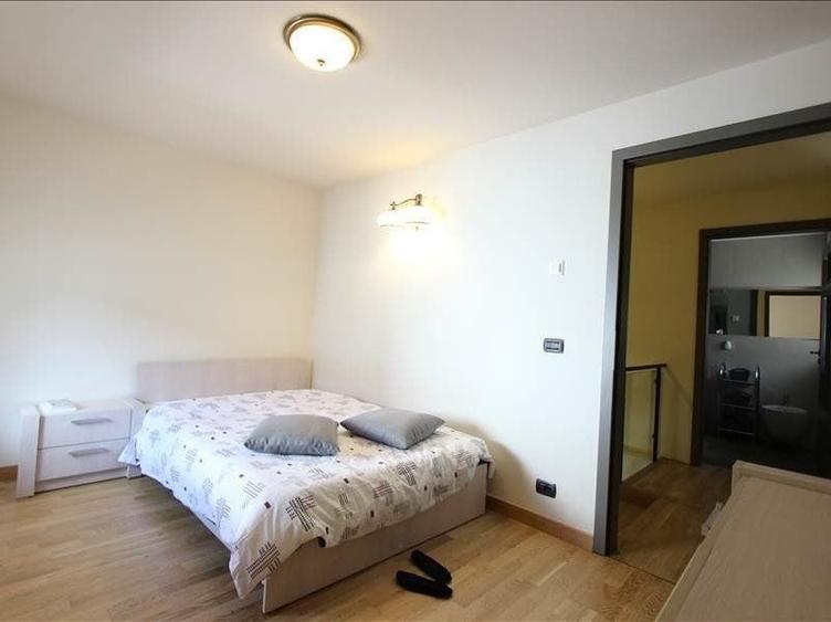 Apartament cu 3 camere de închiriat în zona Pța Unirii - 10