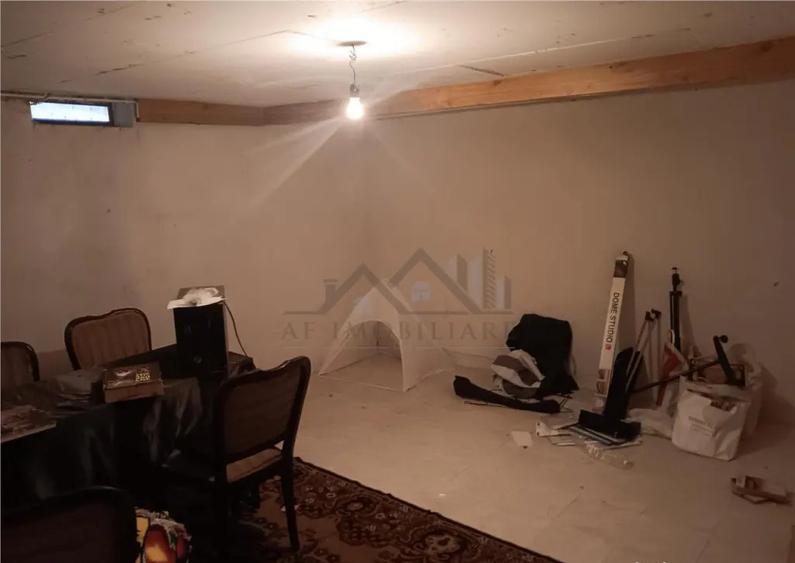 Copou Viticultori Vila D P M S.U.=181,74 Teren 415mp.constru - 12