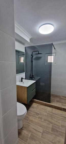 Inchiriez apartament parter zona Politie - 4