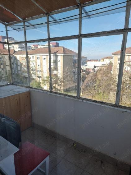 Ap tip PC , 3 cam , Nufarul , mobilat dotat et 4 cu acoperis, 2 pe palier , luminos, ocupabil - 12