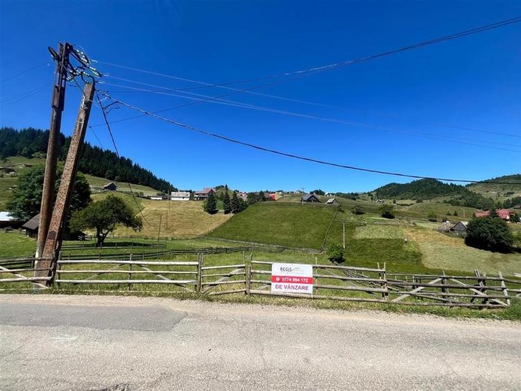 TEREN INTRAVILAN, 1380MP, FUNDATA - 1