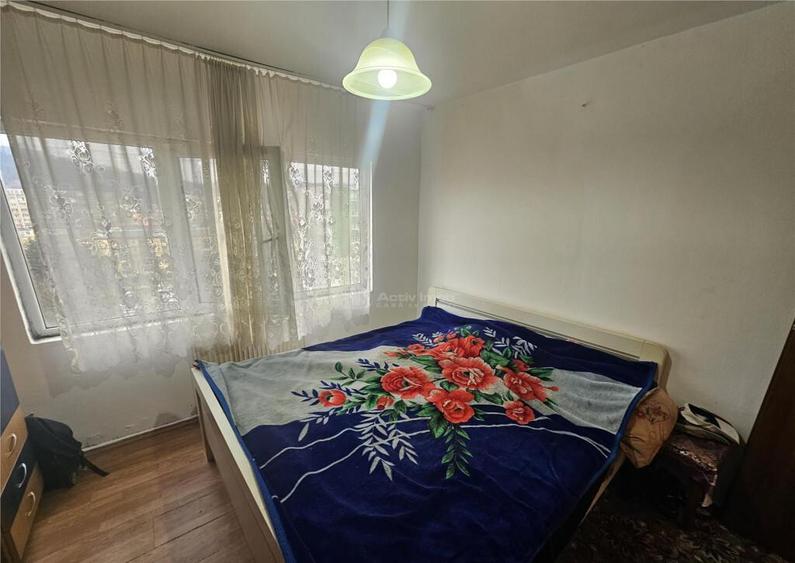 Resita, 2 Cam. Cf. 1, Mobilat Utilat, Bulevard, Micro 2 - 15