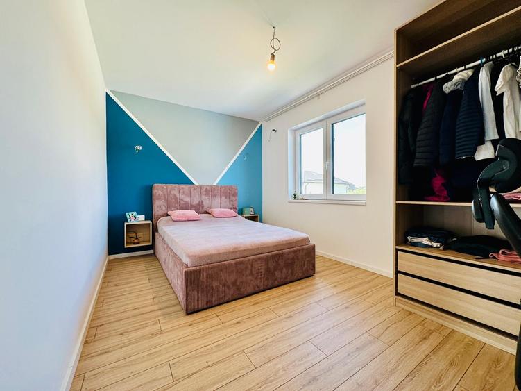 Casă de vânzare individuală nouă | 5 camere | Berceni Ilfov - 440 mp | La cheie - 11