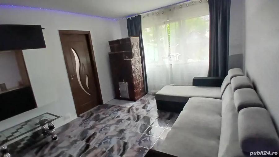 vand apartament cu doua camere pe strada Independen?ei - 3