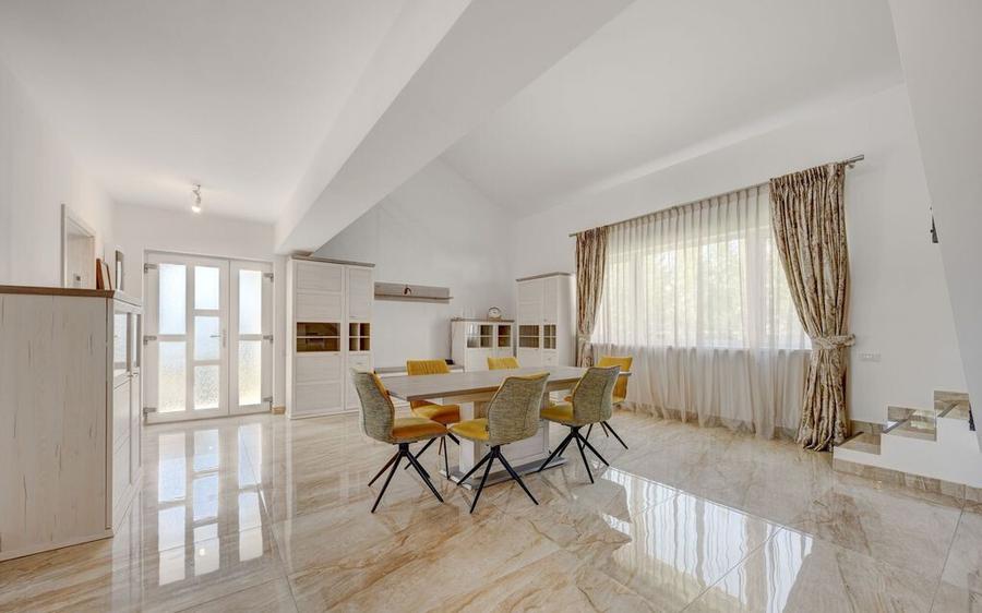 Casa cu Mesteceni! Complex Lalelelor Domne?ti - 4