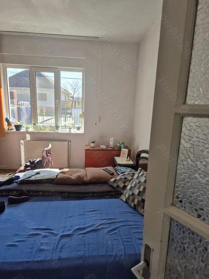 Casa de vanzare in Ghiroda 1.000 mp teren | 4 camere | 2 bai | 2 intrari separate - 1