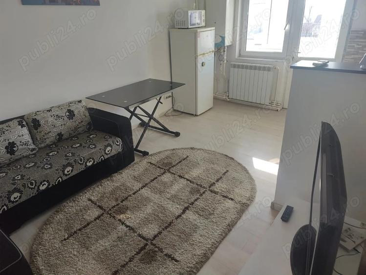 Inchiriez apartament 2 dormitoare Faleza Nord termen scurt sau lung - 1