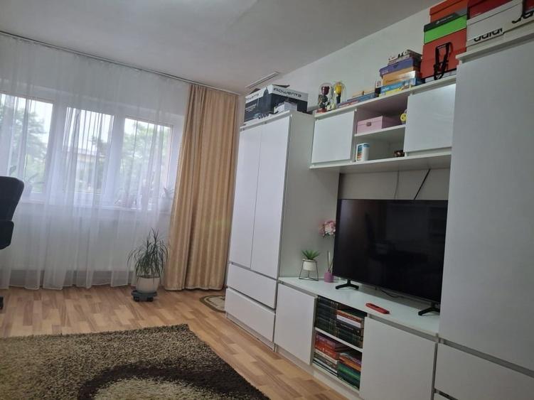 Vânzare Apartament cu 2 camere, Craiova, Strada Maramures, lângă Lidl - 3