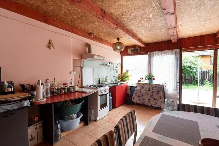 Casa 3 camere langa Oradea-Osorhei , 700 mp teren 12 km de oras - 10