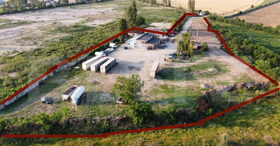 Teren 15851 mp , zona Bucov-Pleasa , Hala si spatiu birouri - 2