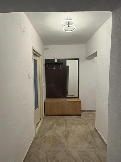 Inchiriez apartament 2 camere - 4