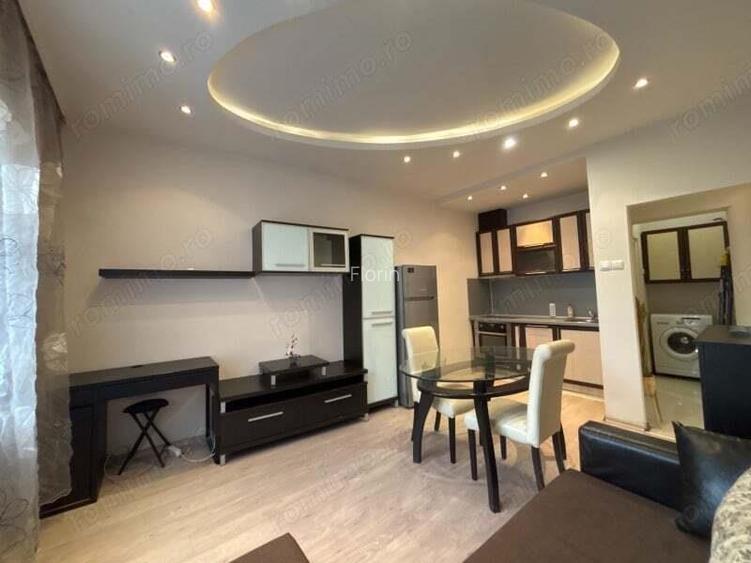 Ofer spre inchiriere garsoniera in zona Astra