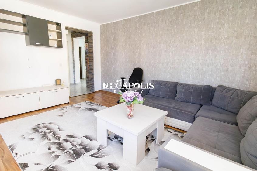 Apartament cu 2 camere decomandat în Sânpetru