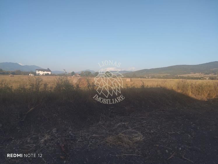 Teren Construcții intravilan de 500 mp, în Nord