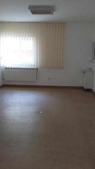 Birou, de 568 mp, în Ultracentral