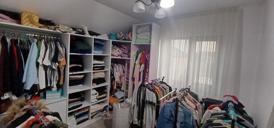 Casă cu 4 camere cu Teren 450 Mp în Nord
