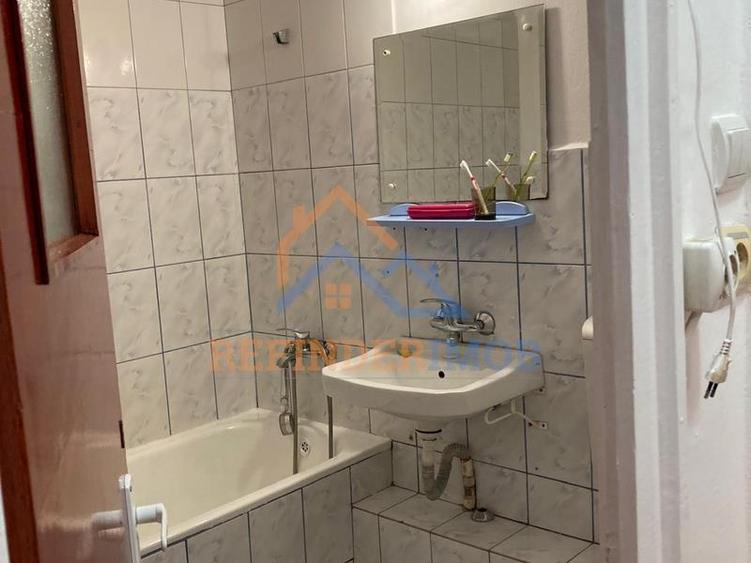 Apartament cu 2 camere semidecomandat, mobilat în Brâncoveanu