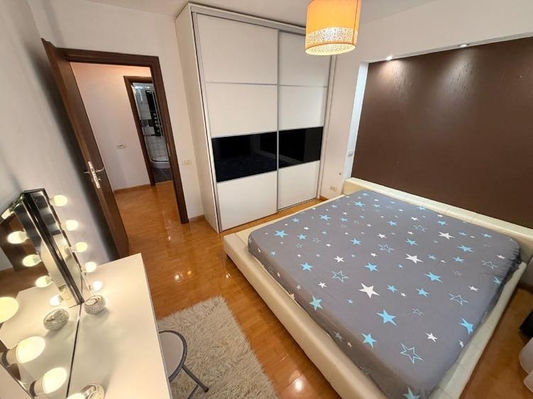 Apartament cu 2 camere decomandat, mobilat în Drumul Taberei